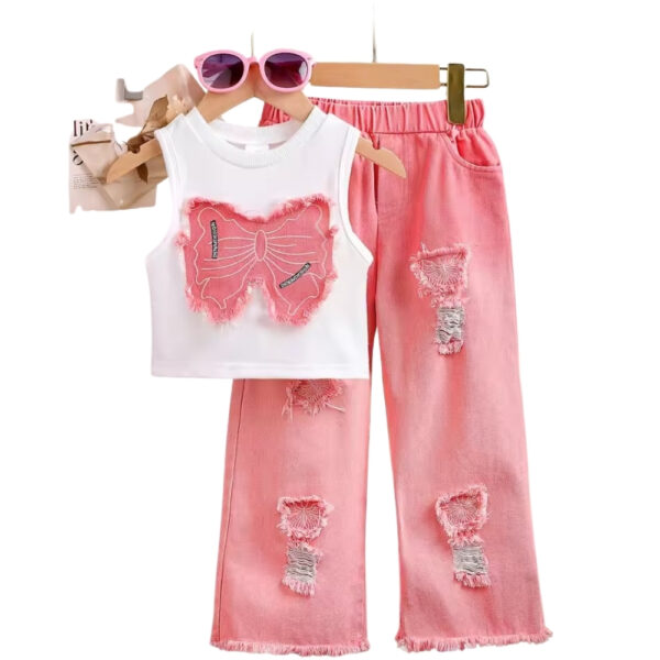 طقم بناتي مميز